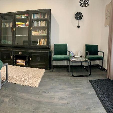 Dimora Apartman Debrecen Eksteriør billede